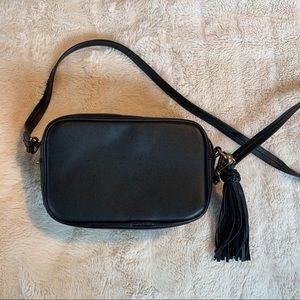 🌈FREE add on🌈 black purse H&M